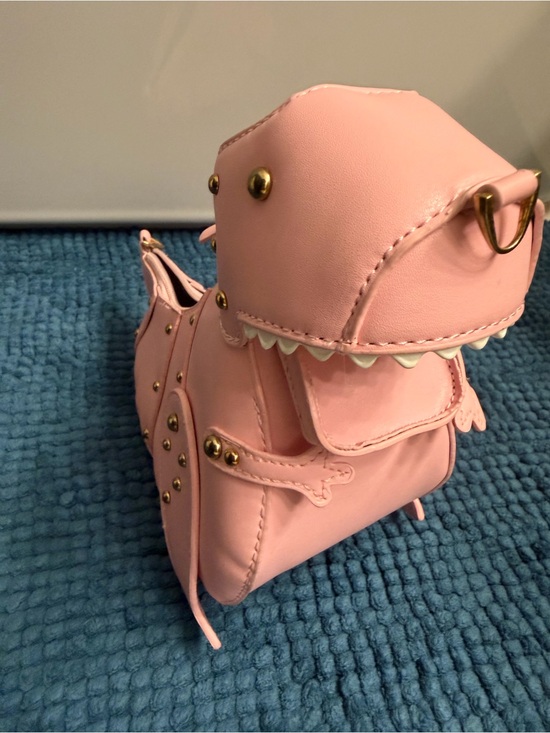 Handbags - This is Greg. I don’t love Greg anymore.